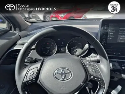 Photo 12 Toyota C-HR  1.8 Hybride 122ch Dynamic E-CVT