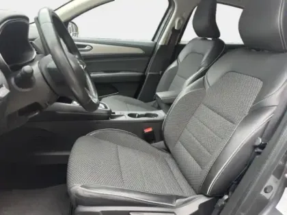 Photo 13 Renault Arkana  1.6 E-Tech 145ch Intens -21B