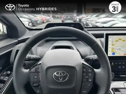 Photo 12 Toyota Bz4x  204ch 11kW Origin