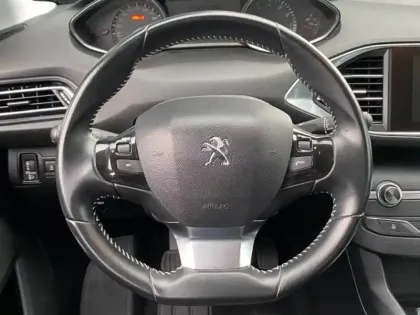 Photo 12 Peugeot 308  1.2 Puretech 110ch Style S&S 5p