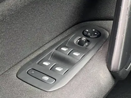 Photo 8 Peugeot 308  1.2 Puretech 110ch Style S&S 5p