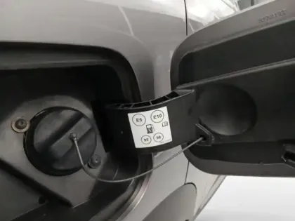 Photo 9 Renault Captur  1.0 TCe 90ch Techno