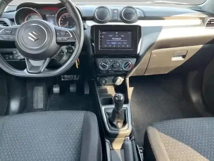 Photo 9 Suzuki Swift  1.2 Dualjet Hybrid 83ch Privilège