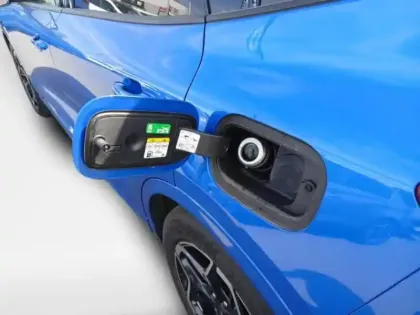 Photo 24 Ford Kuga  2.5 Duratec 180ch Hybrid FlexiFuel ST-Line X Powershift
