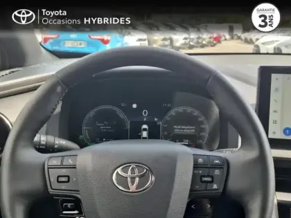 Photo 12 Toyota C-HR  2.0 Hybride Rechargeable 225ch Design MY25