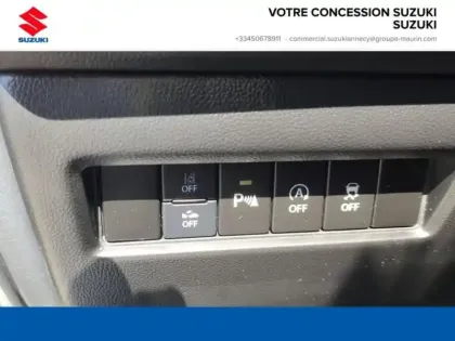 Photo 12 Suzuki Swift  1.2 Dualjet Hybrid 83ch Privilège