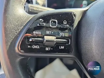 Photo 14 Mercedes Classe A  Berline 180 d 116ch Progressive Line 7G-DCT