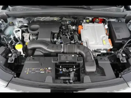 Photo 13 Renault Captur  1.6 E-Tech full hybrid 145ch Techno