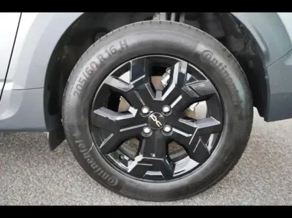 Photo 10 Dacia Jogger  1.8 hybrid 155ch Extreme 7 places -25