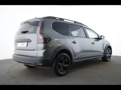 Photo 6 Dacia Jogger  1.8 hybrid 155ch Extreme 7 places -25