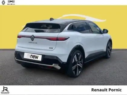 Photo 11 Renault Megane  E-Tech Electric 220ch Iconic autonomie confort AC22