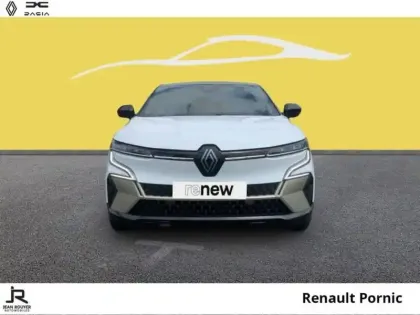 Photo 8 Renault Megane  E-Tech Electric 220ch Iconic autonomie confort AC22