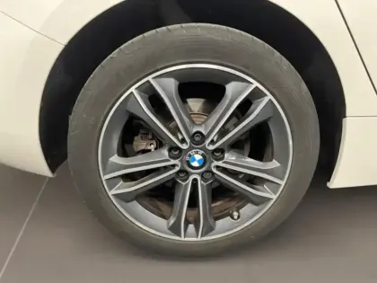 Photo 7 BMW Serie 1 Série 1 116iA 109ch Edition Sport DKG7