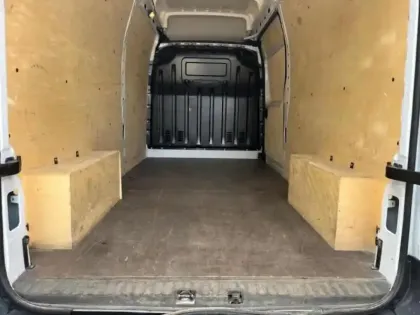 Photo 8 Renault Master  Fg F3500 L3H3 2.3 Blue dCi 135ch Confort Euro6E
