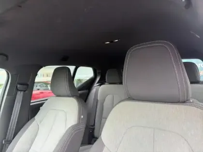 Photo 9 Volvo XC40  B3 163ch Plus DCT 7