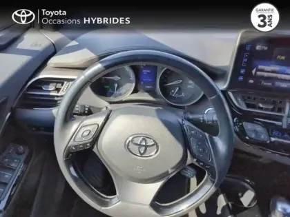 Photo 12 Toyota C-HR  122h Design 2WD E-CVT RC18