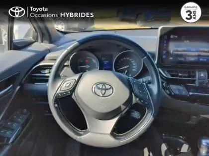 Photo 8 Toyota C-HR  122h Design 2WD E-CVT RC18