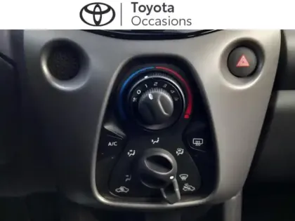 Photo 10 Toyota Aygo  1.0 VVT-i 72ch x-play 5p MY21