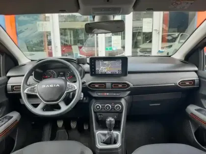 Photo 13 Dacia Sandero  1.0 TCe 110ch Stepway Expression +