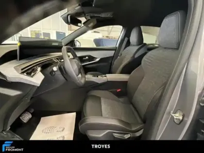Photo 10 Peugeot 3008  1.2 Hybrid 145ch Allure e-DCS6