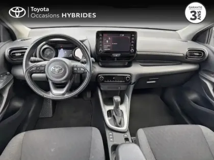 Photo 7 Toyota Yaris  116h Design 5p