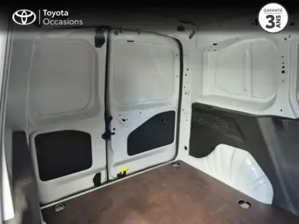 Photo 11 Toyota Proace  CITY Medium 130 D-4D Business RC23