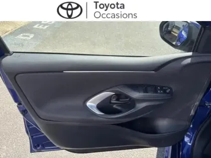 Photo 12 Toyota Yaris  116h Design PACK 5p MY22