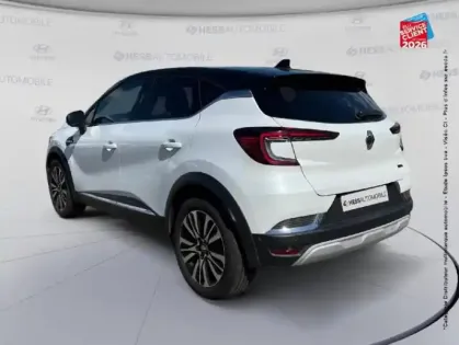Photo 7 Renault Captur  1.6 E-Tech hybride 145ch Iconic
