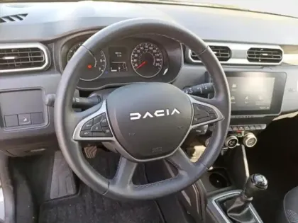 Photo 14 Dacia Duster  1.5 Blue dCi 115ch  Journey + 4x2