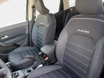 Photo 13 Dacia Duster  1.5 Blue dCi 115ch  Journey + 4x2