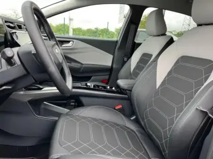 Photo 6 Ford Puma  Gen-E 168ch Standard Range 46 kWh Premium