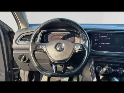 Photo 12 Volkswagen T-roc  1.5 TSI EVO 150ch Carat Euro6d-T