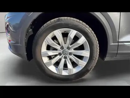Photo 10 Volkswagen T-roc  1.5 TSI EVO 150ch Carat Euro6d-T