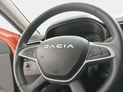 Photo 29 Dacia Duster  1.5 Blue dCi 115ch Expression 4x2