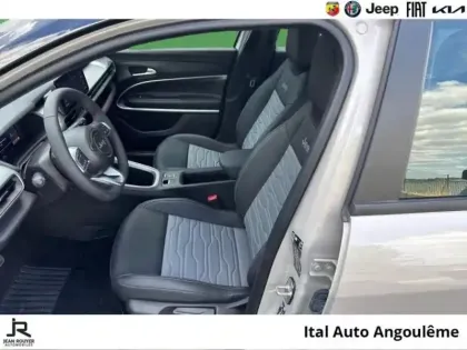 Photo 8 Jeep Avenger  1.2 Turbo T3 145ch MHEV Upland BVR6 4xe
