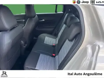 Photo 9 Jeep Avenger  1.2 Turbo T3 145ch MHEV Upland BVR6 4xe