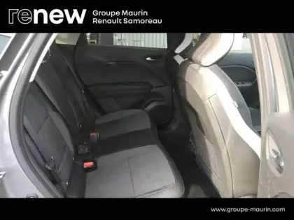 Photo 8 Renault Captur  1.6 E-Tech hybride 145ch Intens -21