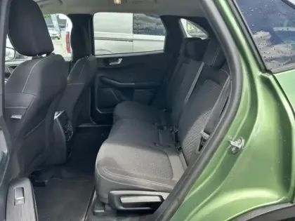 Photo 9 Ford Kuga  2.5 Duratec 180ch Hybrid FlexiFuel Titanium Powershift