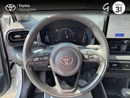 Photo 8 Toyota Yaris  116h Design 5p MY25
