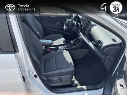 Photo 5 Toyota Yaris  116h Design 5p MY25