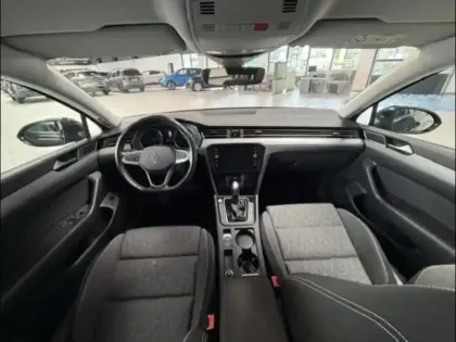Photo 14 Volkswagen Passat  SW 2.0 TDI EVO 150ch Life Plus DSG7