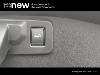 Photo 10 Renault Austral  1.2 E-Tech full hybrid 200ch esprit Alpine - 25
