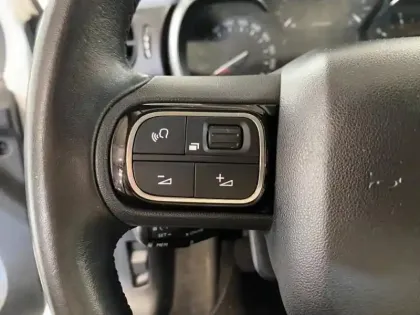 Photo 11 Citroën C3  1.2 110 Shine GPS Camera Carplay