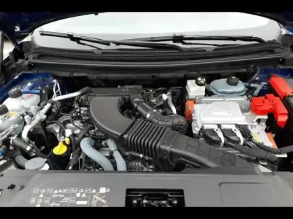 Photo 7 Renault Austral  1.2 E-Tech full hybrid 200ch Iconic esprit Alpine- 24