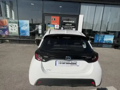 Photo 27 Toyota Yaris Hybride IV 116h France