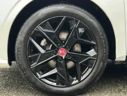 Photo 32 DS DS 4 II PURETECH 130 PERFORMANCE LINE + AUTO