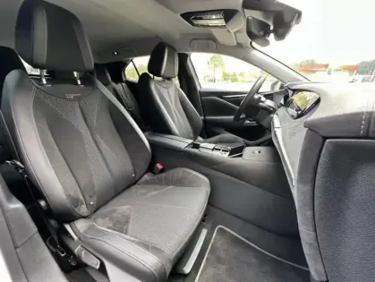 Photo 26 DS DS 4 II PURETECH 130 PERFORMANCE LINE + AUTO