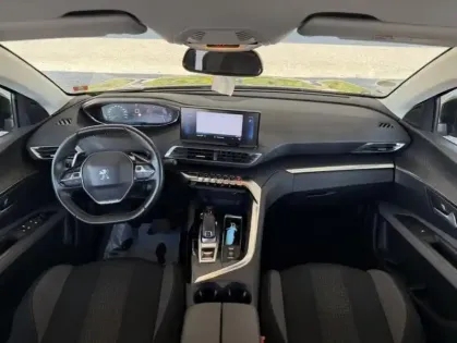 Photo 5 Peugeot 3008 II BlueHDi 130 S&S EAT8 Active Busine