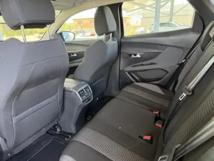 Photo 29 Peugeot 3008 II BlueHDi 130 S&S EAT8 Active Busine