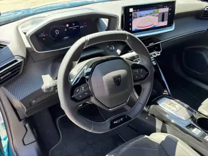 Photo 8 Peugeot 2008  Hybrid 145 e-DCS6
